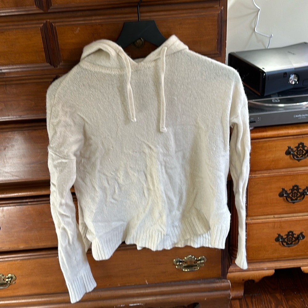 Cream sweater with hoodie